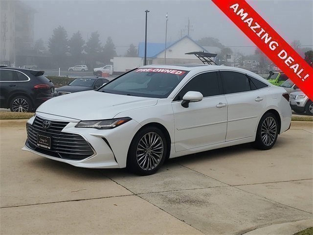 2022 Toyota Avalon Limited FWD