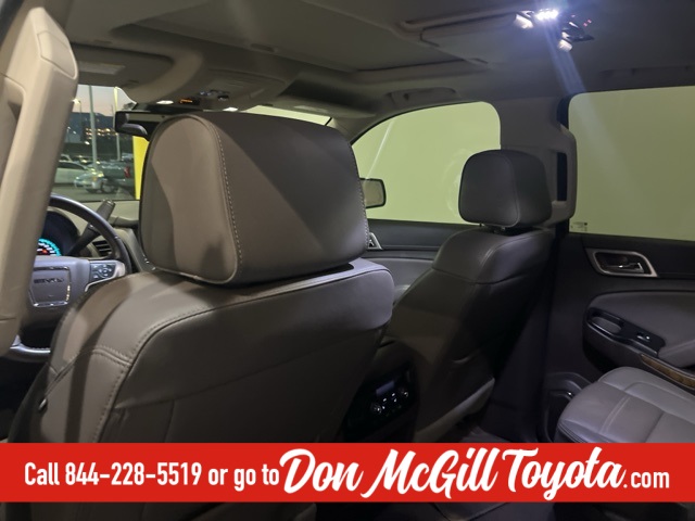 2020 GMC Yukon Denali White at Tom Peacock Cadillac