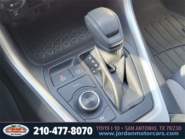 Used Car 2020 Toyota Rav4 Hybrid  Xle For Sale Under $30,000 In San Antonio, Texas
