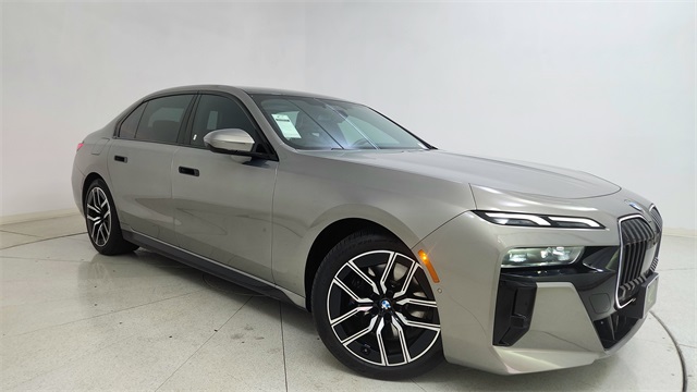 2025 BMW 7 Series 740i xDrive