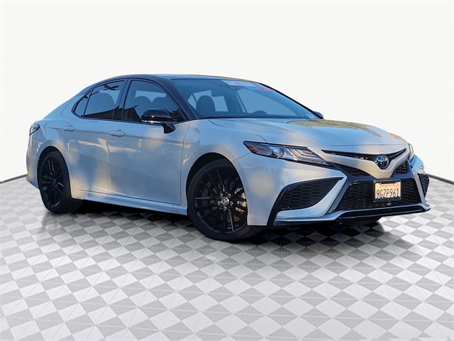 2023 Toyota Camry XSE V6 FWD