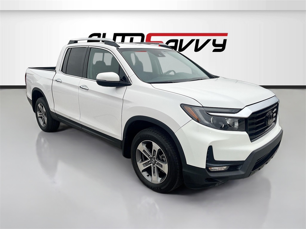 2023 Honda Ridgeline RTL-E White at AutoSavvy Houston Southwest