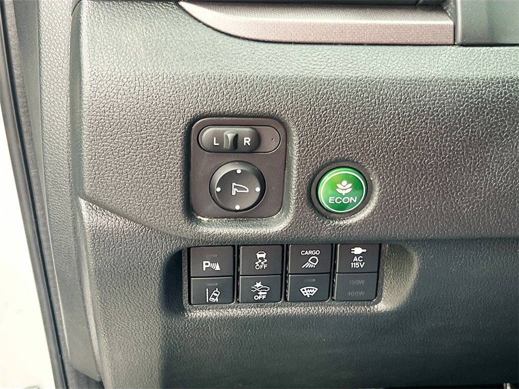 2023 Honda Ridgeline RTL-E White at AutoSavvy Houston Southwest