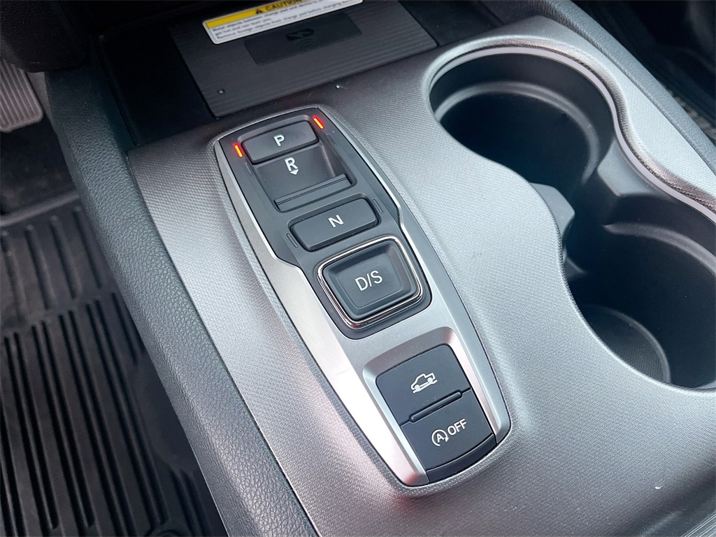 2023 Honda Ridgeline RTL-E White at AutoSavvy Houston Southwest