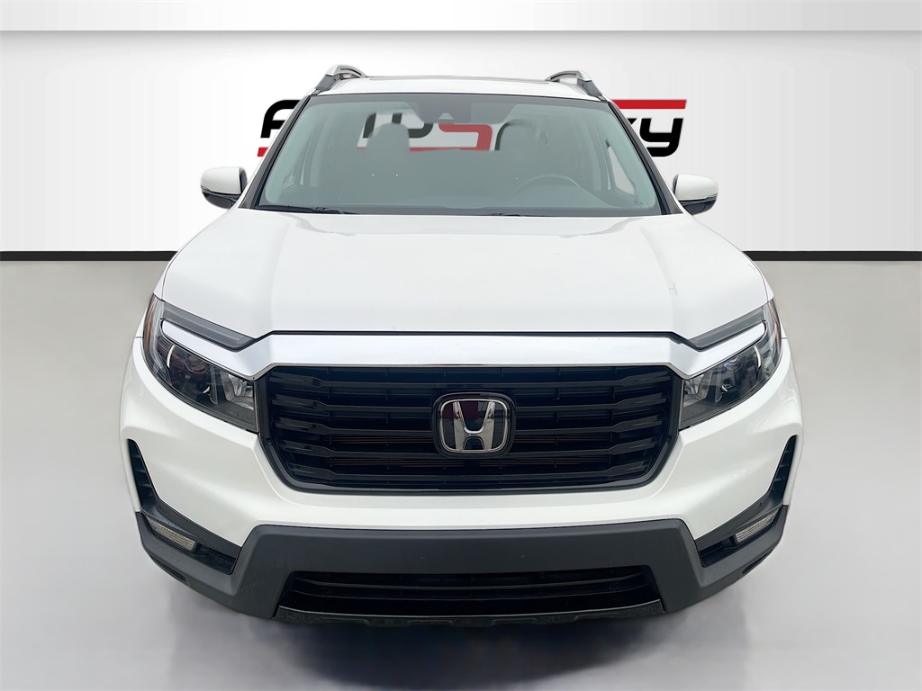 2023 Honda Ridgeline RTL-E White at AutoSavvy Houston Southwest