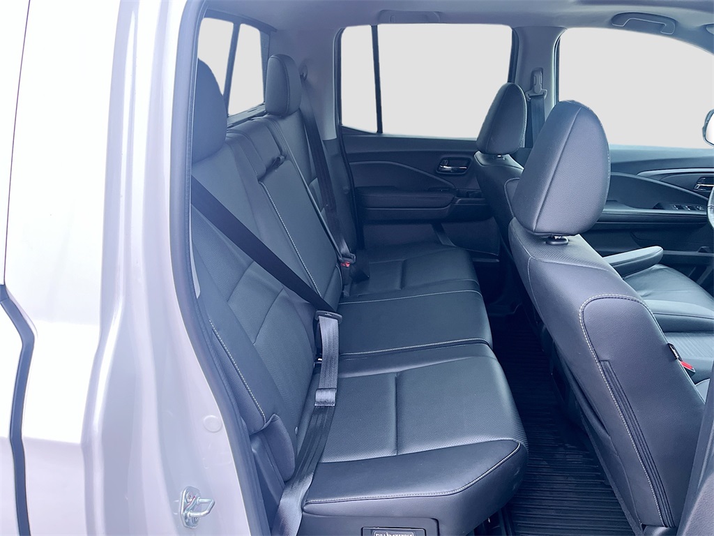 2023 Honda Ridgeline RTL-E White at AutoSavvy Houston Southwest