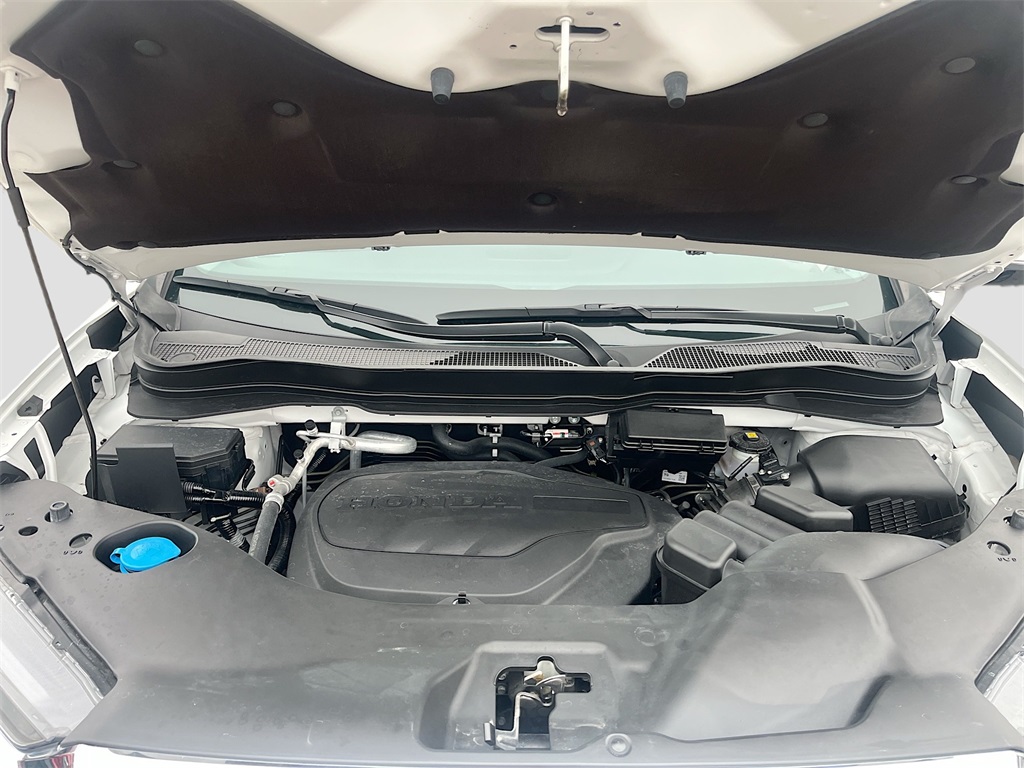 2023 Honda Ridgeline RTL-E White at AutoSavvy Houston Southwest