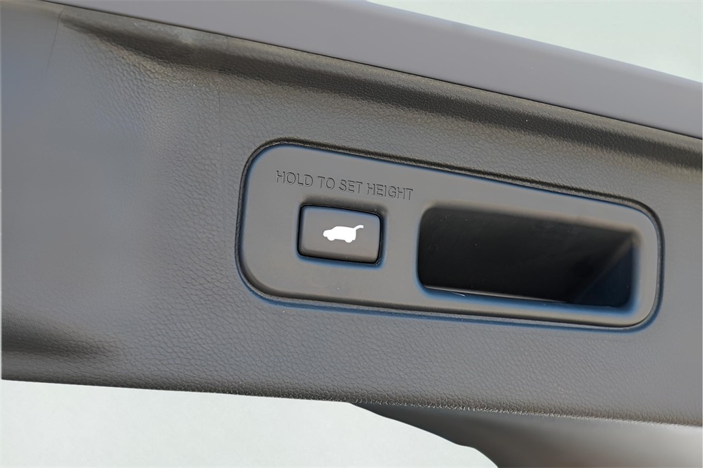 Used Car 2023 Honda Pilot  Trailsport For Sale Under $40,000 In Austin, Texas