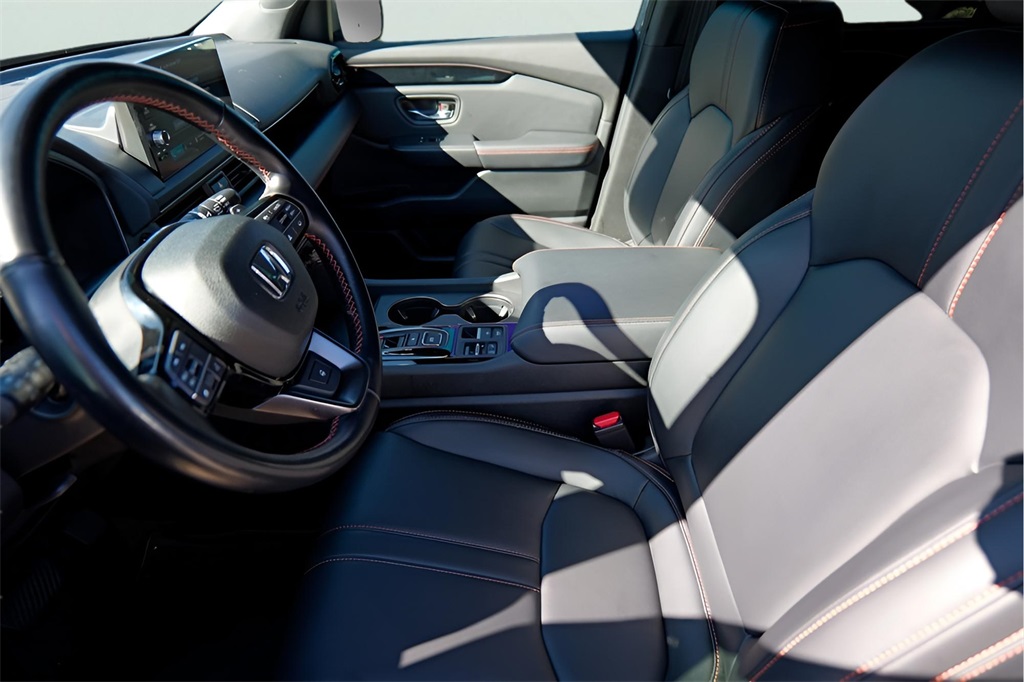 Used Car 2023 Honda Pilot  Trailsport For Sale Under $40,000 In Austin, Texas