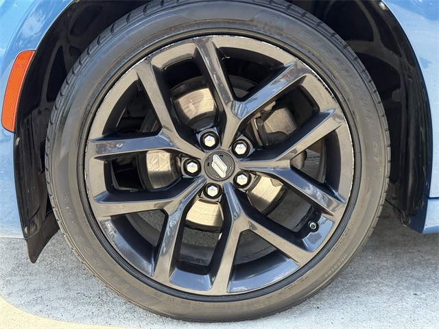 2022 Dodge Charger SXT - 10