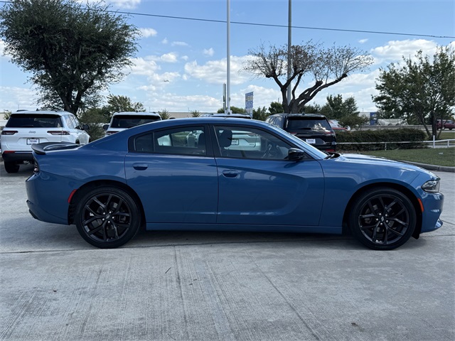2022 Dodge Charger SXT - 2
