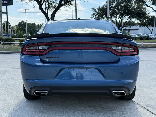 2022 Dodge Charger SXT - 4