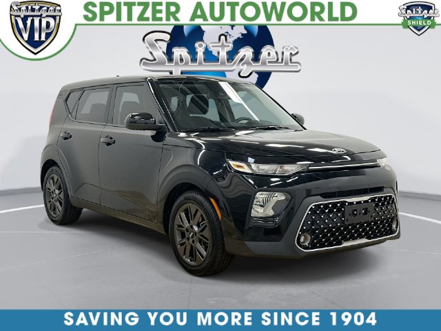 Cherry Black 2021 Kia Soul SUV / Crossover Front-Wheel Drive Continuously Variable Transmission