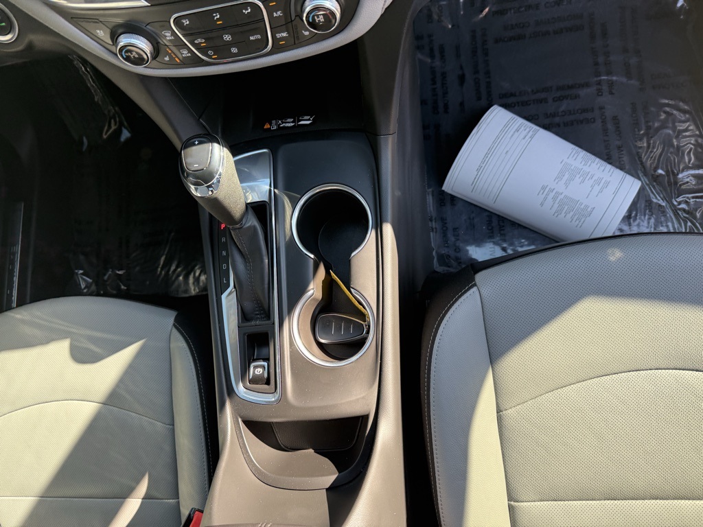 2021 Chevrolet Equinox Premier White at Classic Elite Chevrolet Hwy 6