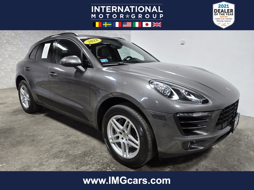 2018 Porsche Macan Base's photo