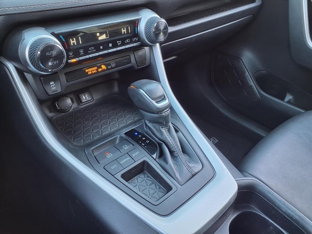 2019 Toyota RAV4 XLE Premium White at Emmons Autoplex