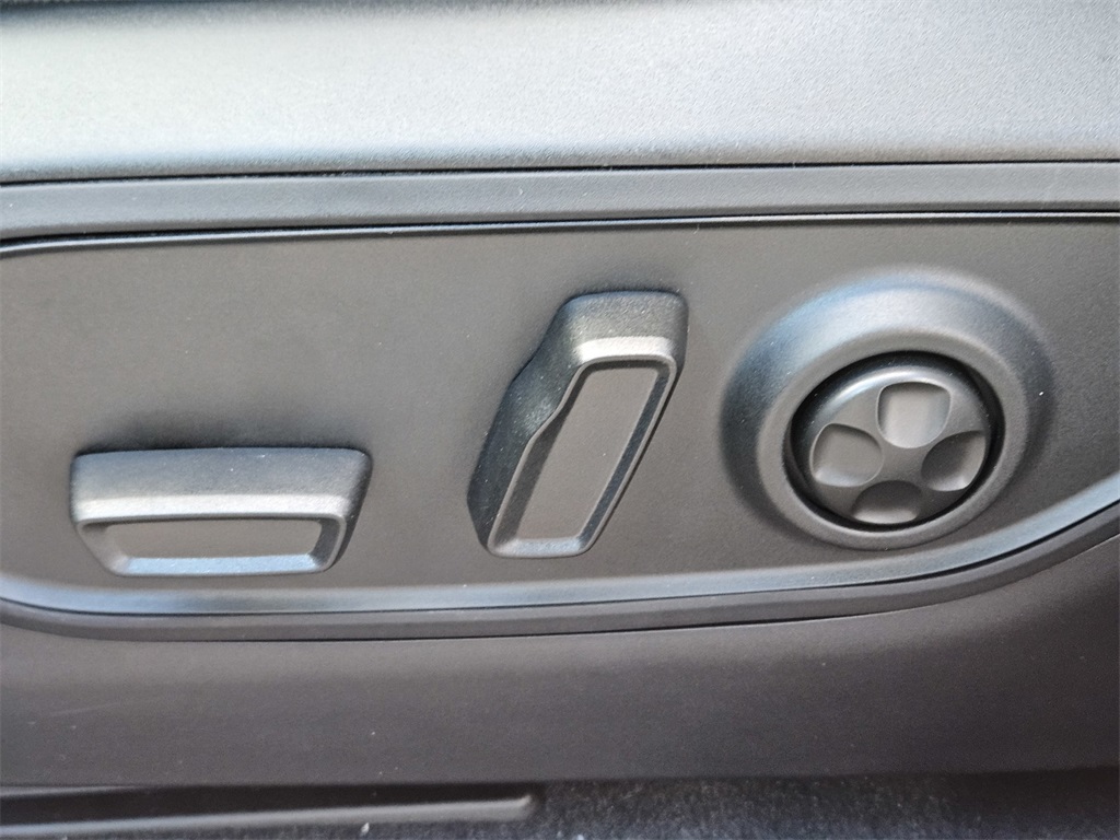 New Car 2025 Jeep Grand Cherokee L  Limited For Sale Under $50,000 In San Marcos, Texas