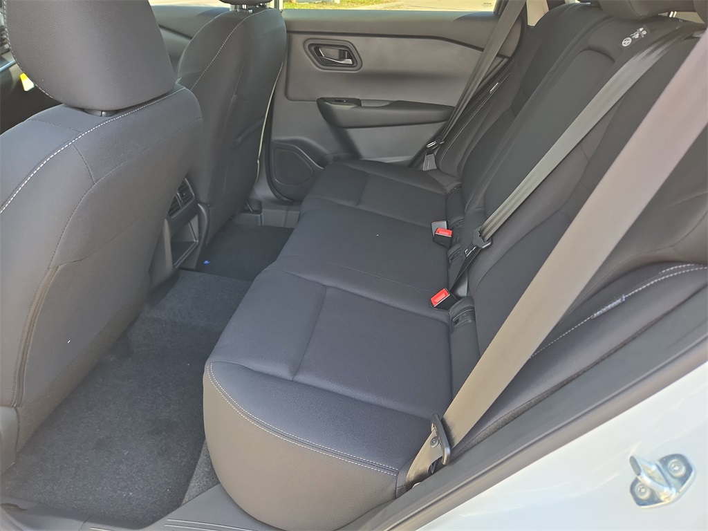 2026 Nissan Rogue S - 7