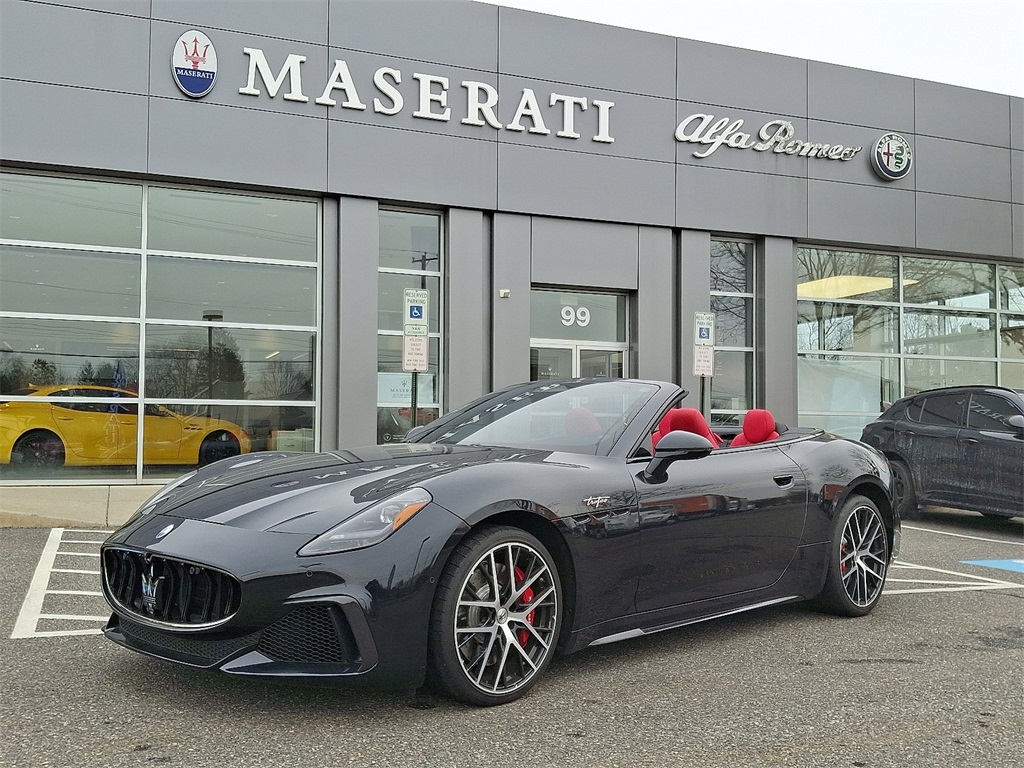 2024 Maserati GranCabrio Trofeo AWD