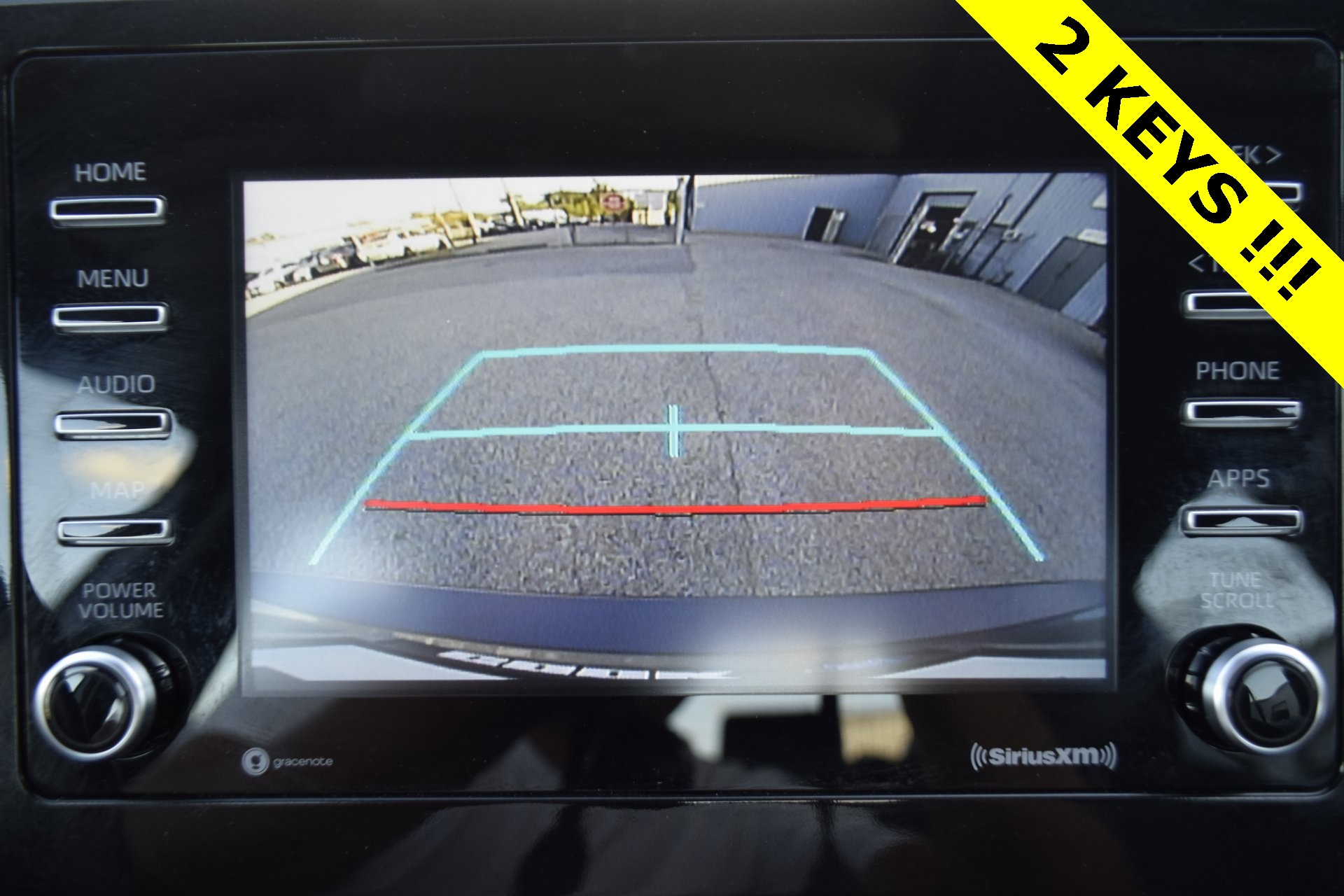 2024 Toyota Camry SE - 4