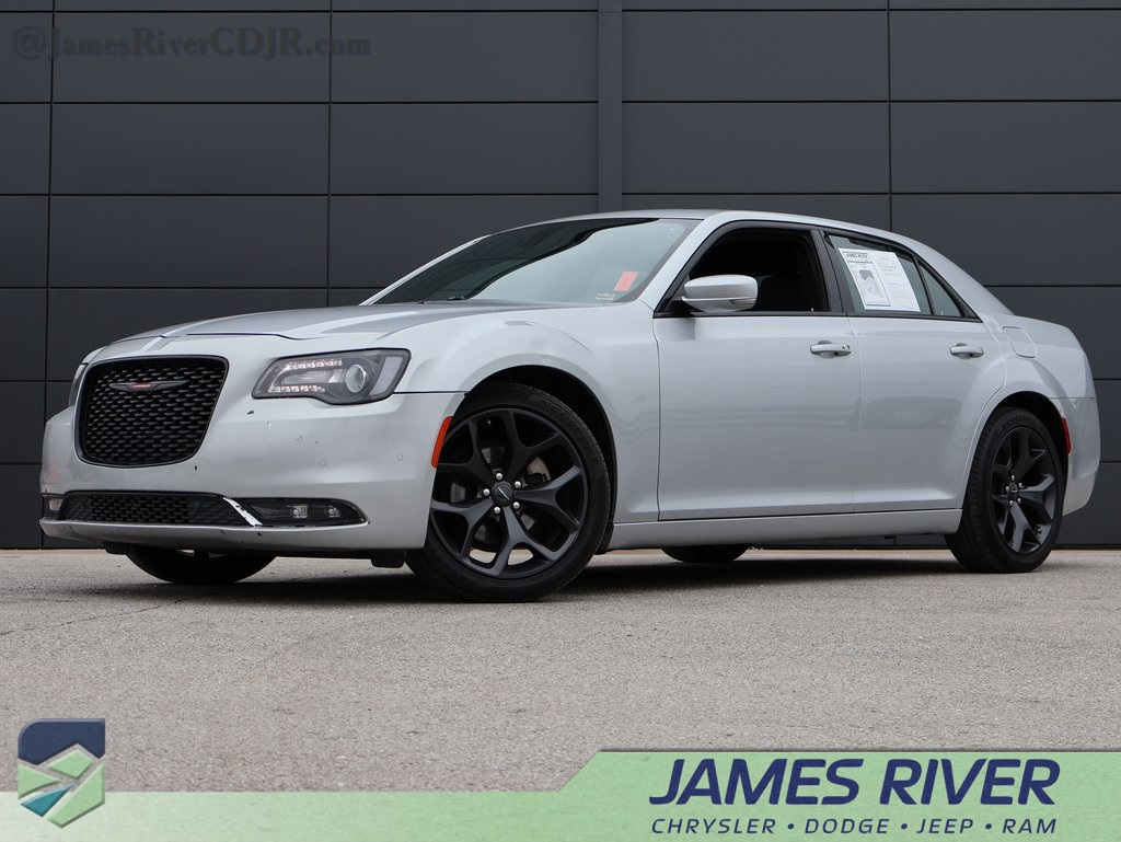 2023 Chrysler 300 S V6 RWD