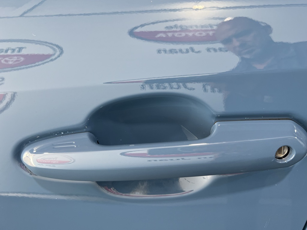 Thumbnail: 2025 Toyota RAV4 - 14