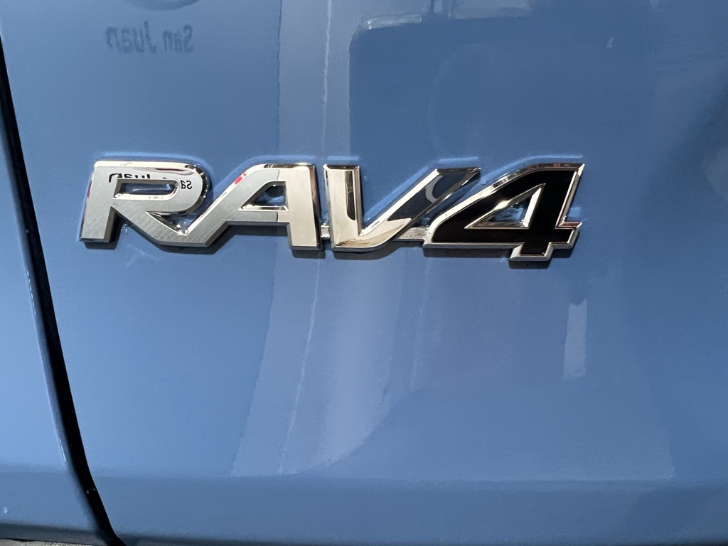 Thumbnail: 2025 Toyota RAV4 - 22