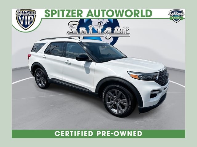 White Metallic 2023 Ford Explorer SUV / Crossover All-Wheel Drive Automatic