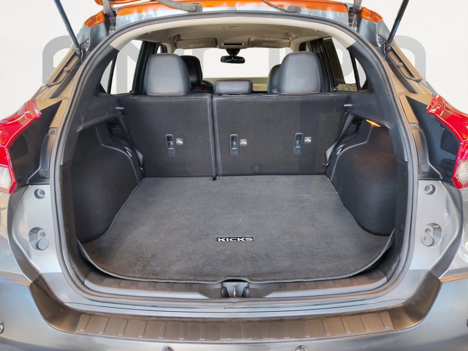 Used Car 2020 Nissan Kicks  Sr For Sale Under $15,000 In San Antonio, Texas