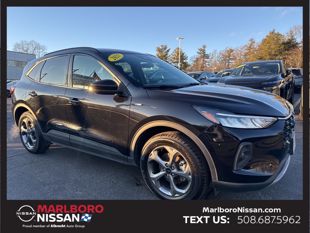 2025 Ford Escape ST-Line Select AWD