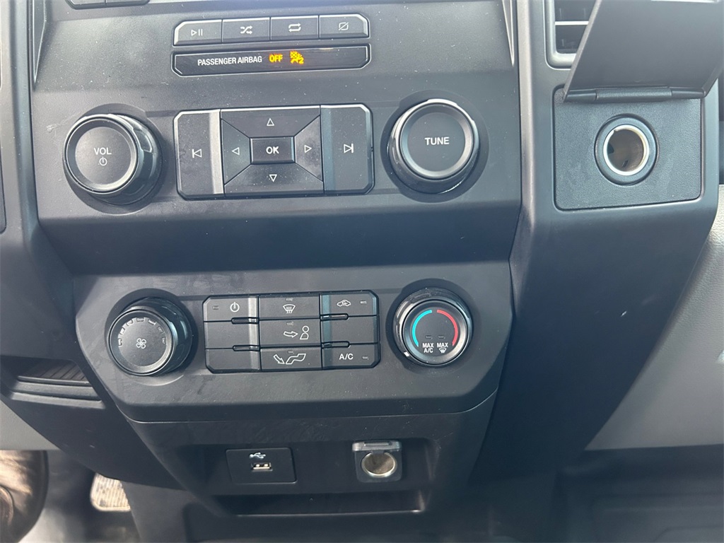 Used Car 2020 Ford F-150  Xl For Sale Under $15,000 In Floresville, Texas