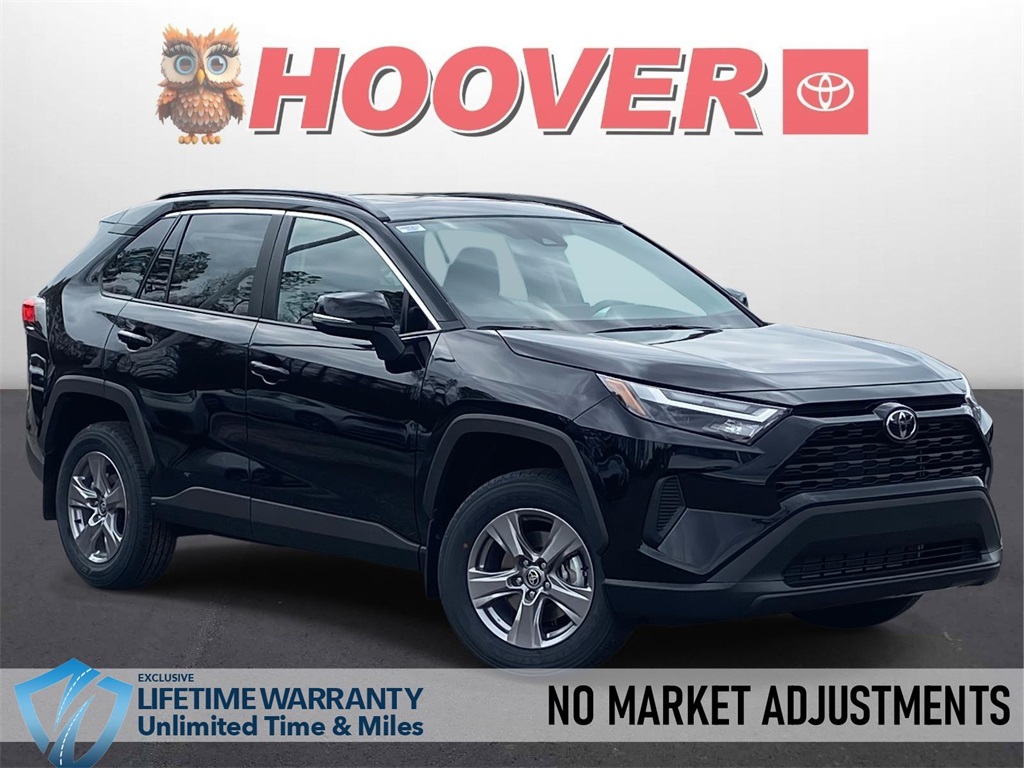 2025 Toyota RAV4 XLE FWD