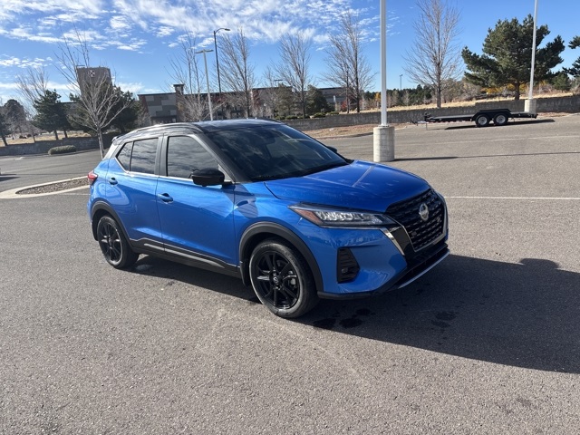 2023 Nissan Kicks SR