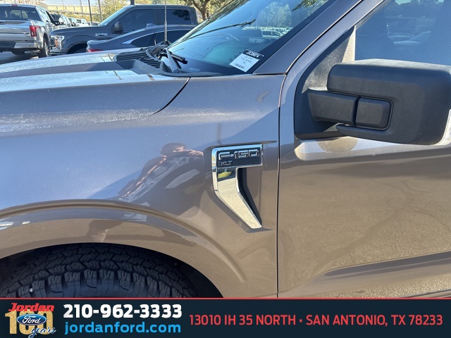 Used Car 2022 Ford F-150  Xlt For Sale Under $40,000 In San Antonio, Texas