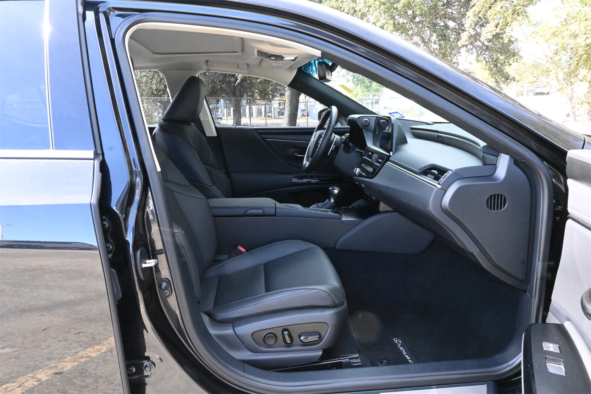 2022 Lexus ES 350  at Westside Lexus