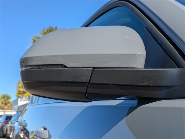 2025 Volkswagen Atlas 2.0T SE w/Technology - 11