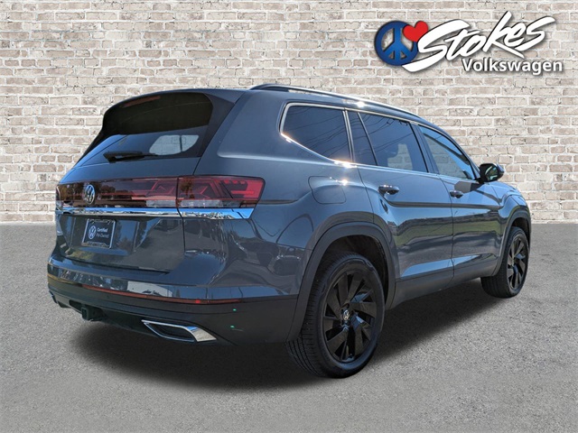 2025 Volkswagen Atlas 2.0T SE w/Technology - 3