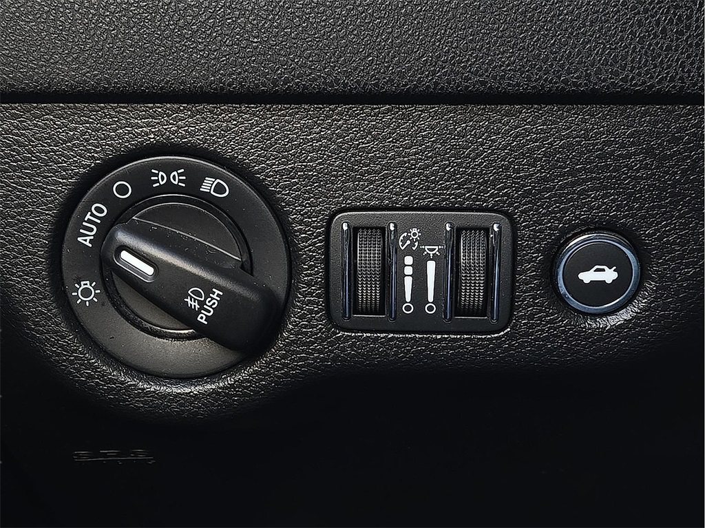 Used 2019 Dodge Charger For Sale in Farmington, AR