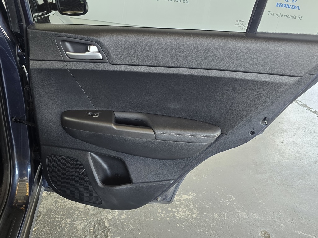 Thumbnail: 2021 Kia Sportage - 14