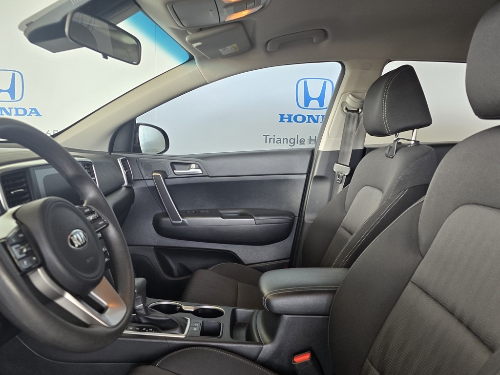 Thumbnail: 2021 Kia Sportage - 9