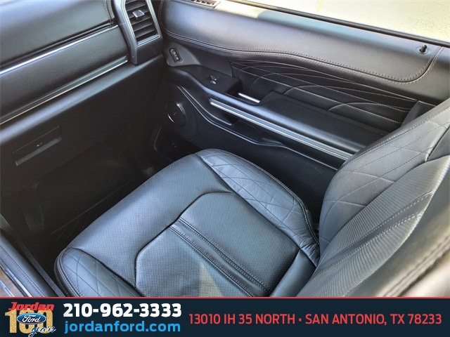 Used Car 2020 Ford Expedition  Platinum For Sale Under $35,000 In San Antonio, Texas