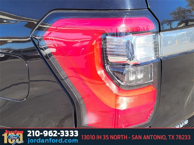 Used Car 2020 Ford Expedition  Platinum For Sale Under $35,000 In San Antonio, Texas