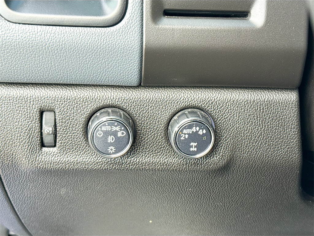 2019 Chevrolet Colorado Z71 Blue at Shottenkirk Kia Fort Bend