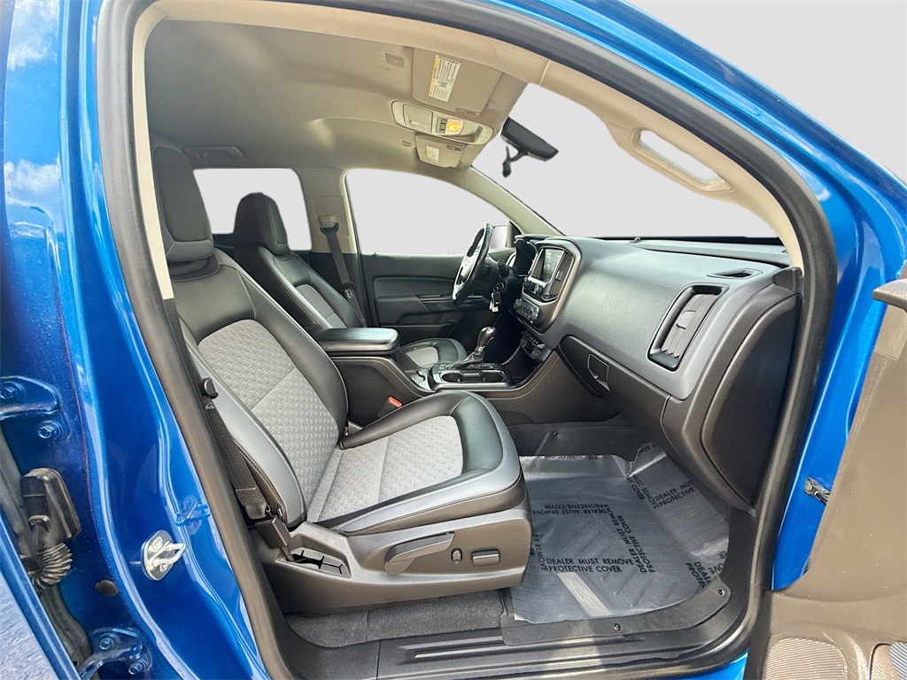 2019 Chevrolet Colorado Z71 Blue at Shottenkirk Kia Fort Bend