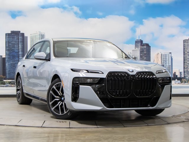 2025 BMW 7 Series 740i xDrive