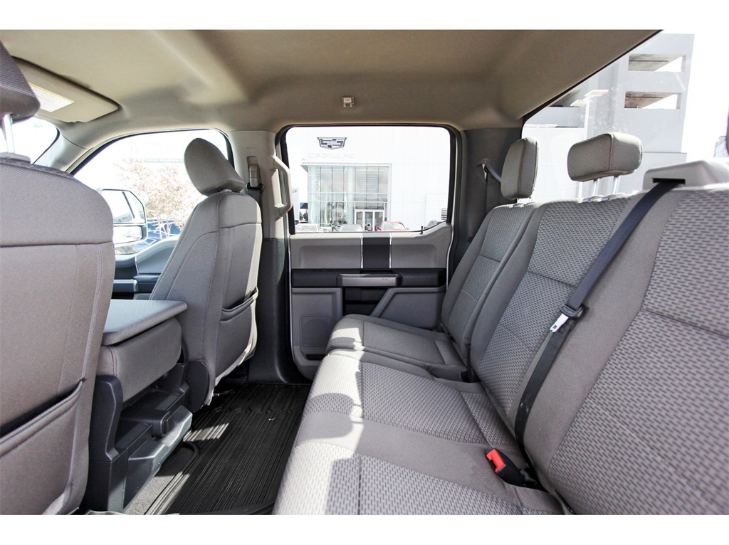 2022 Ford F-250SD XLT White at Autostrade