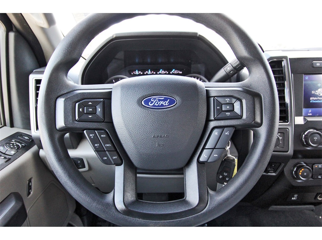 2022 Ford F-250SD XLT White at Autostrade