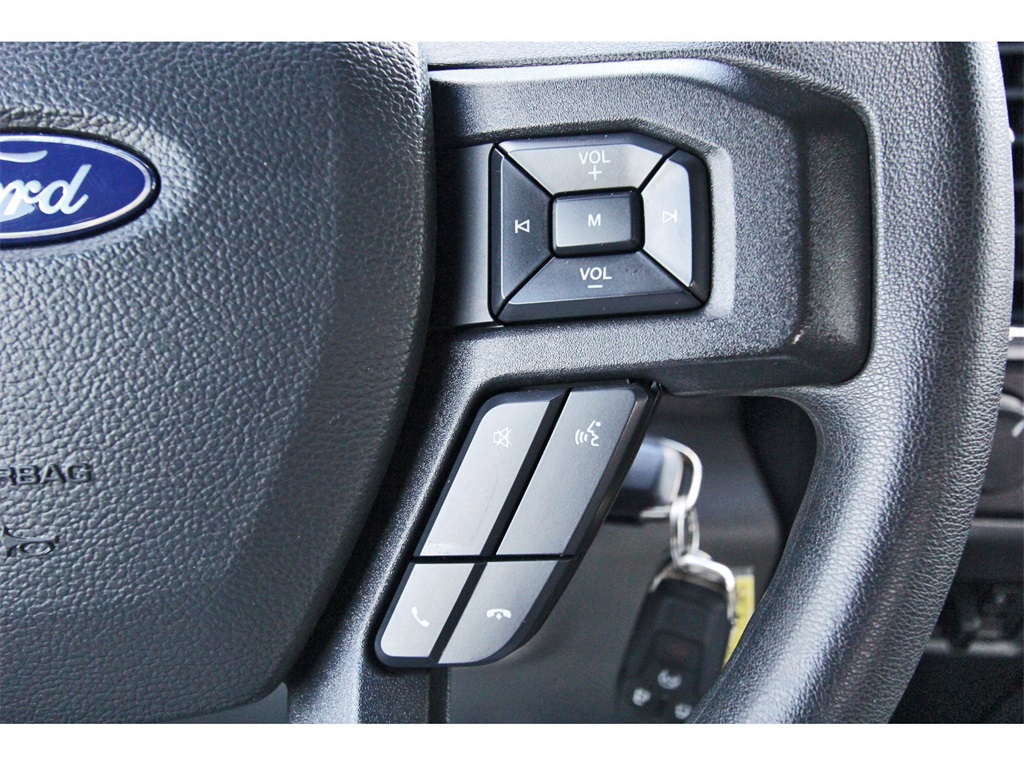 2022 Ford F-250SD XLT White at Autostrade