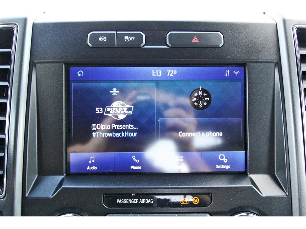 2022 Ford F-250SD XLT White at Autostrade