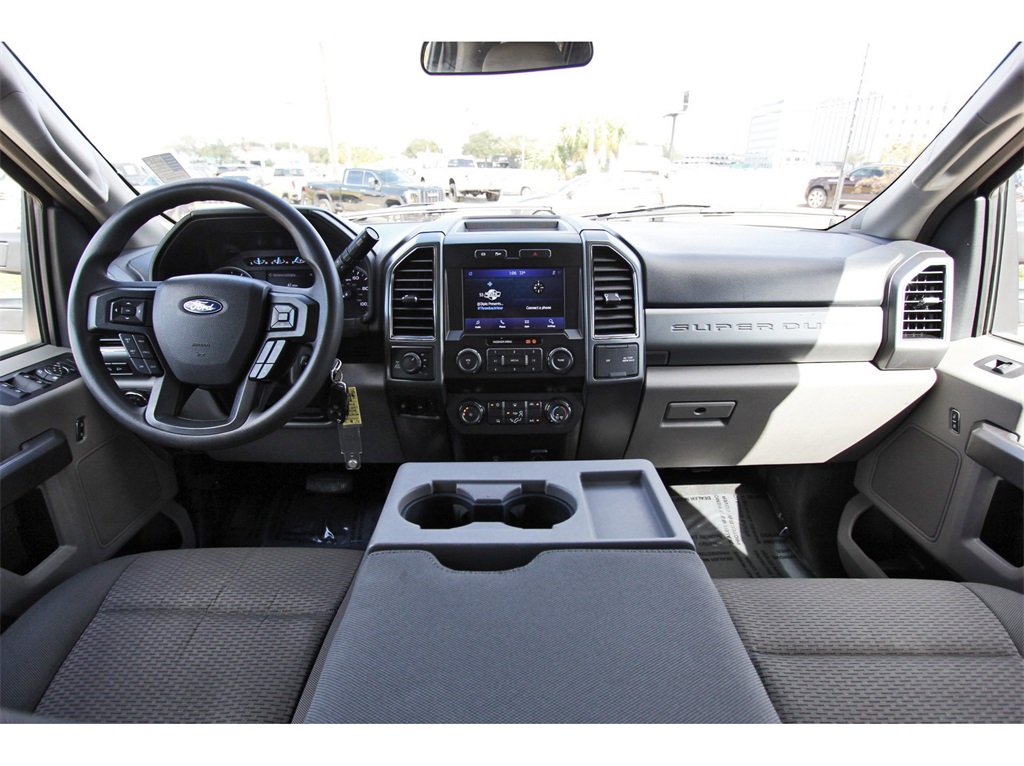 2022 Ford F-250SD XLT White at Autostrade